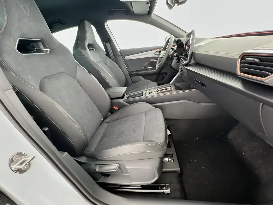 CUPRA Formentor 1.5 PHEV TSI - Thumbnail 9