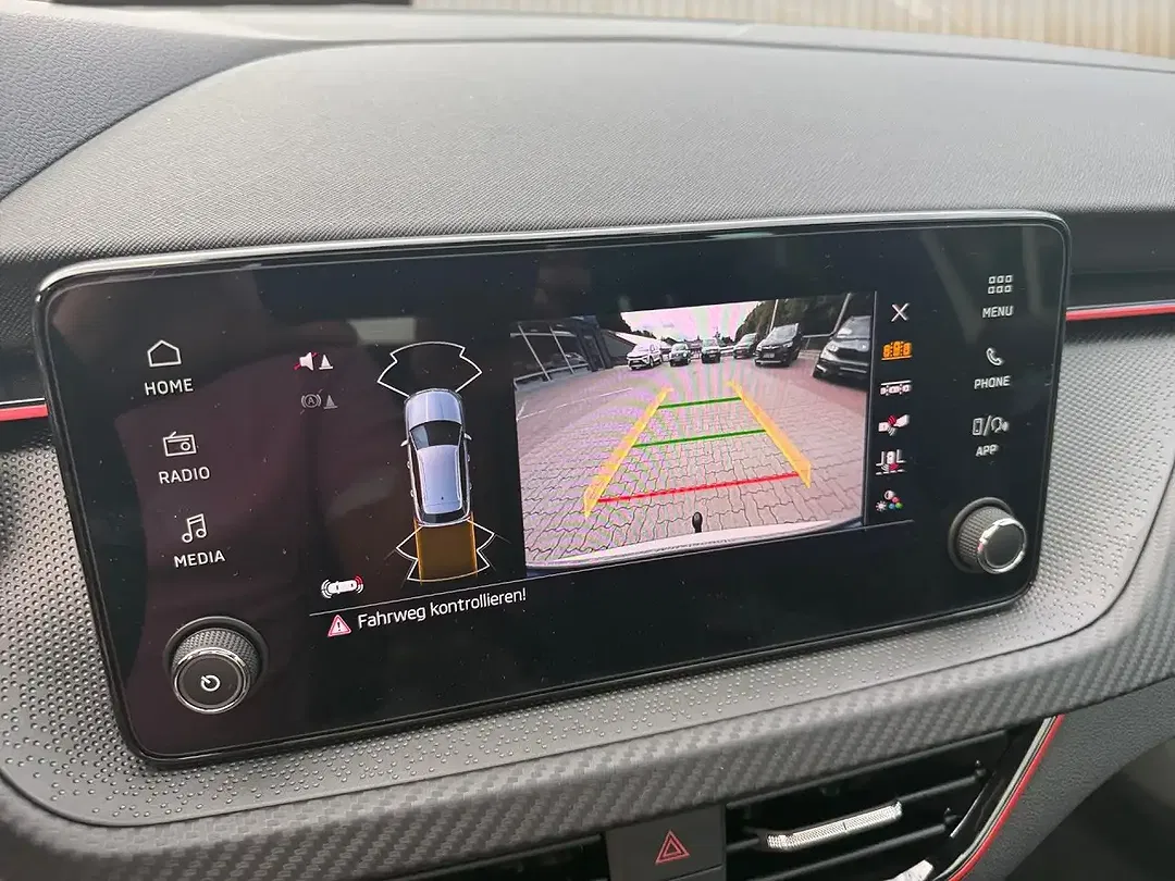 Skoda Kamiq 1.5 TSI DSG Monte Carlo - Thumbnail 9
