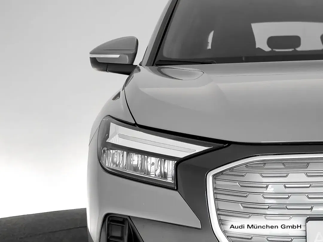 Audi Q4 e-tron 40 - Thumbnail 7
