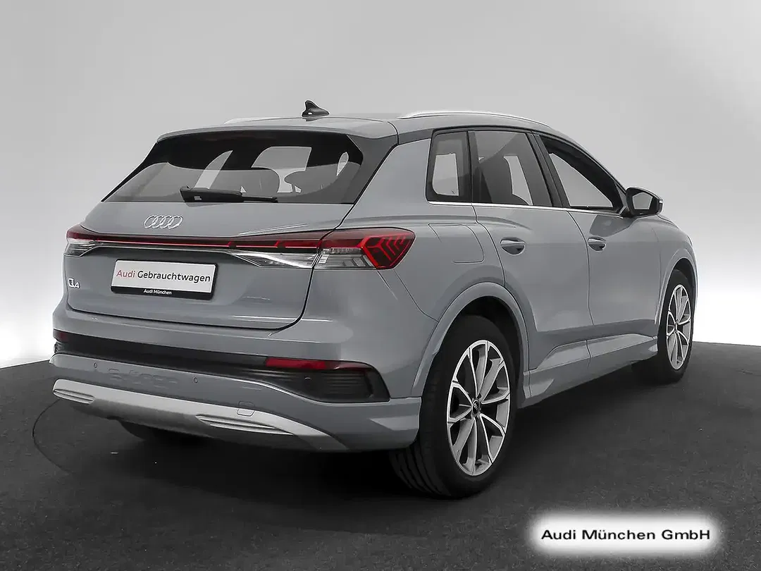 Audi Q4 e-tron 40 - Thumbnail 4