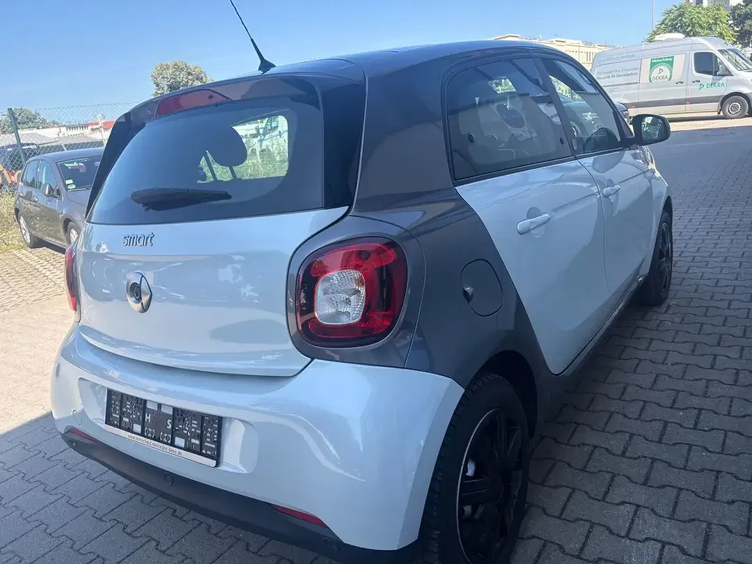 smart forFour - Thumbnail 9