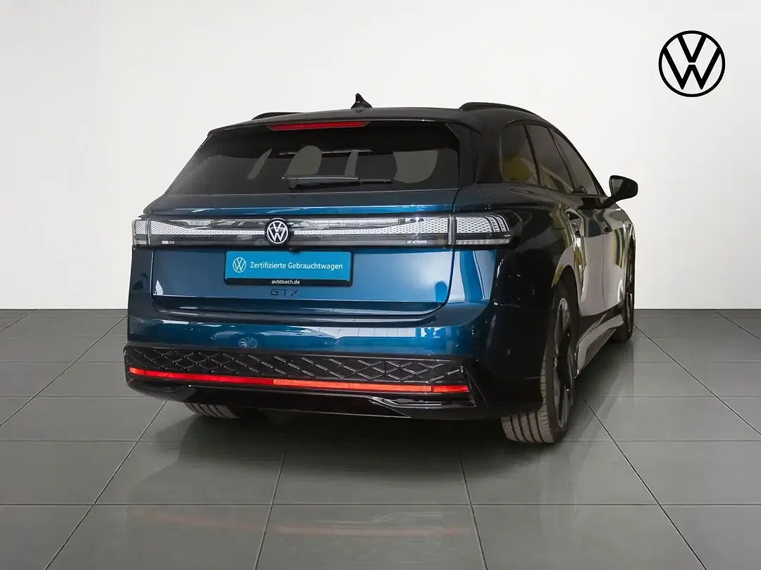 Volkswagen ID.7 - Thumbnail 3