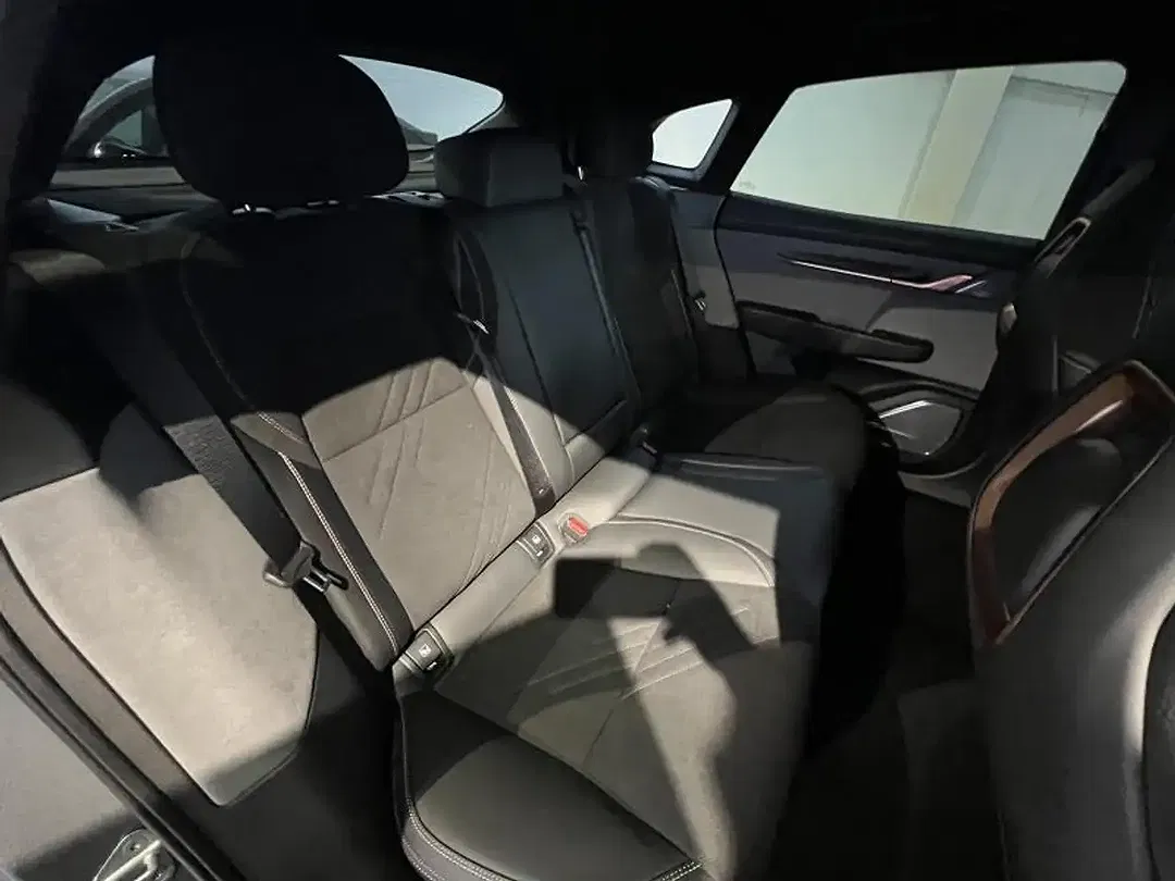 Zeekr 001 - Thumbnail 13