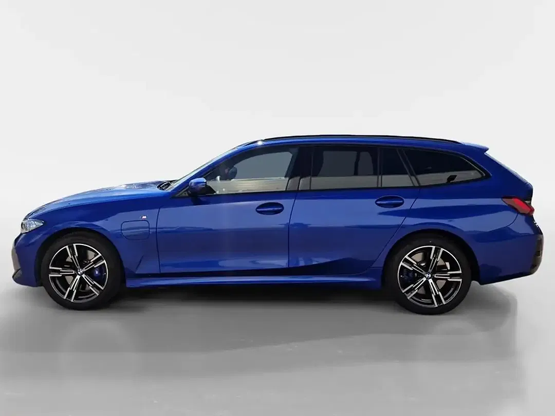 BMW 330 M Sport - Thumbnail 3