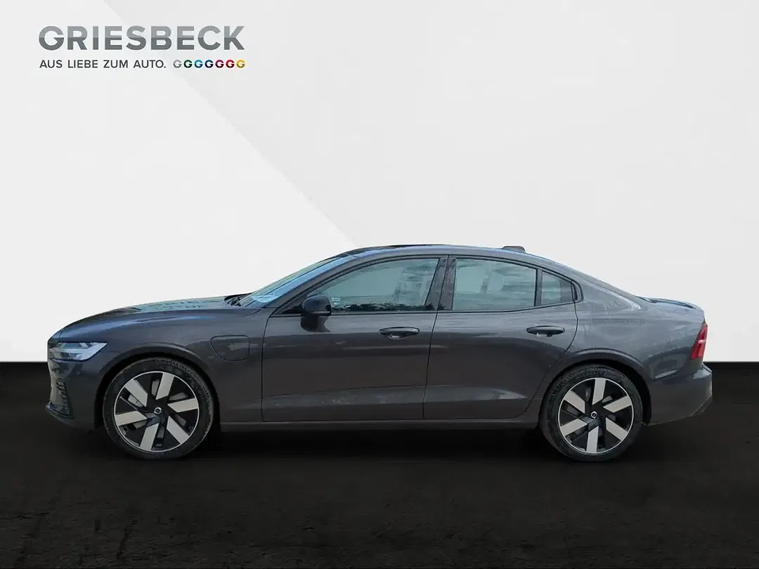 Volvo S60 T8 Ultimate Dark - Thumbnail 3