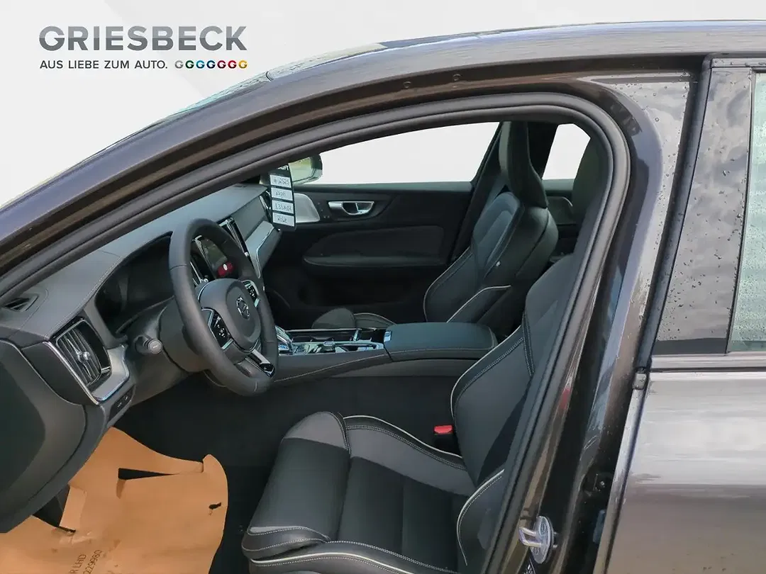 Volvo S60 T8 Ultimate Dark - Thumbnail 9