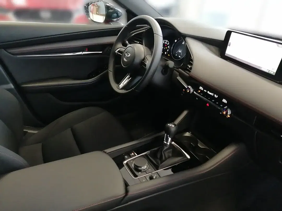 Mazda 3 Homura - Thumbnail 13