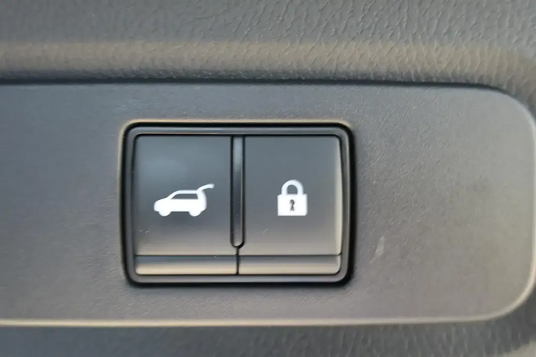 Nissan Qashqai 1.3 DIG-T MHEV Xtronic N-Connecta - Thumbnail 11