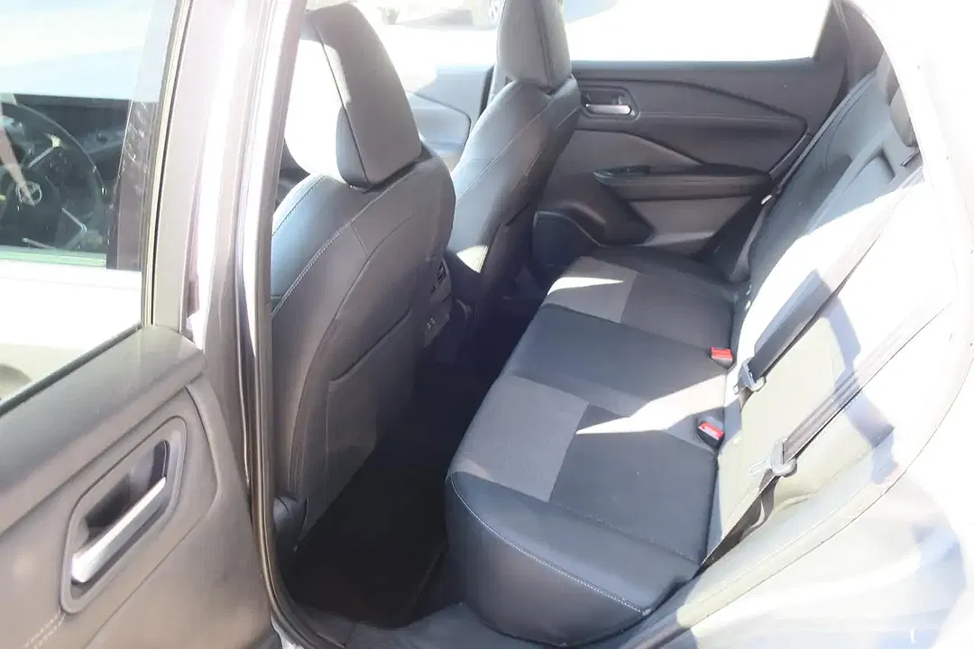 Nissan Qashqai 1.3 DIG-T MHEV Xtronic N-Connecta - Thumbnail 9