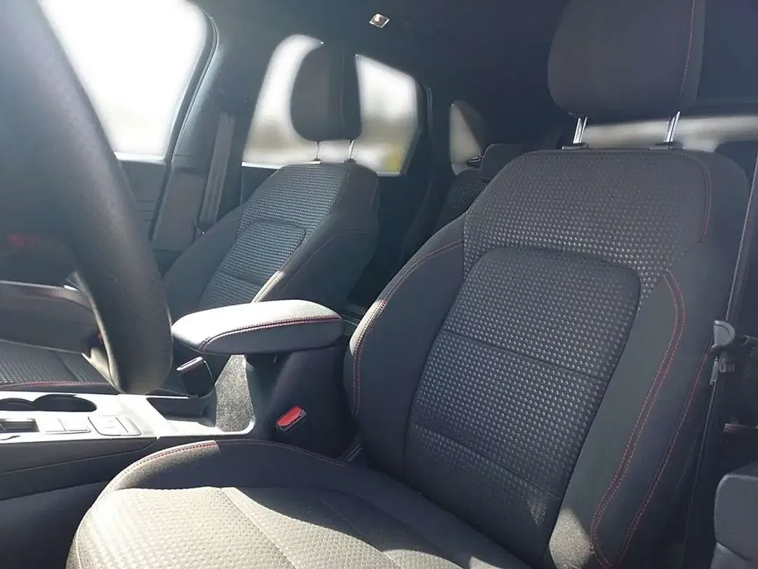 Ford Kuga 2.5 PHEV AUT ST-Line - Thumbnail 10