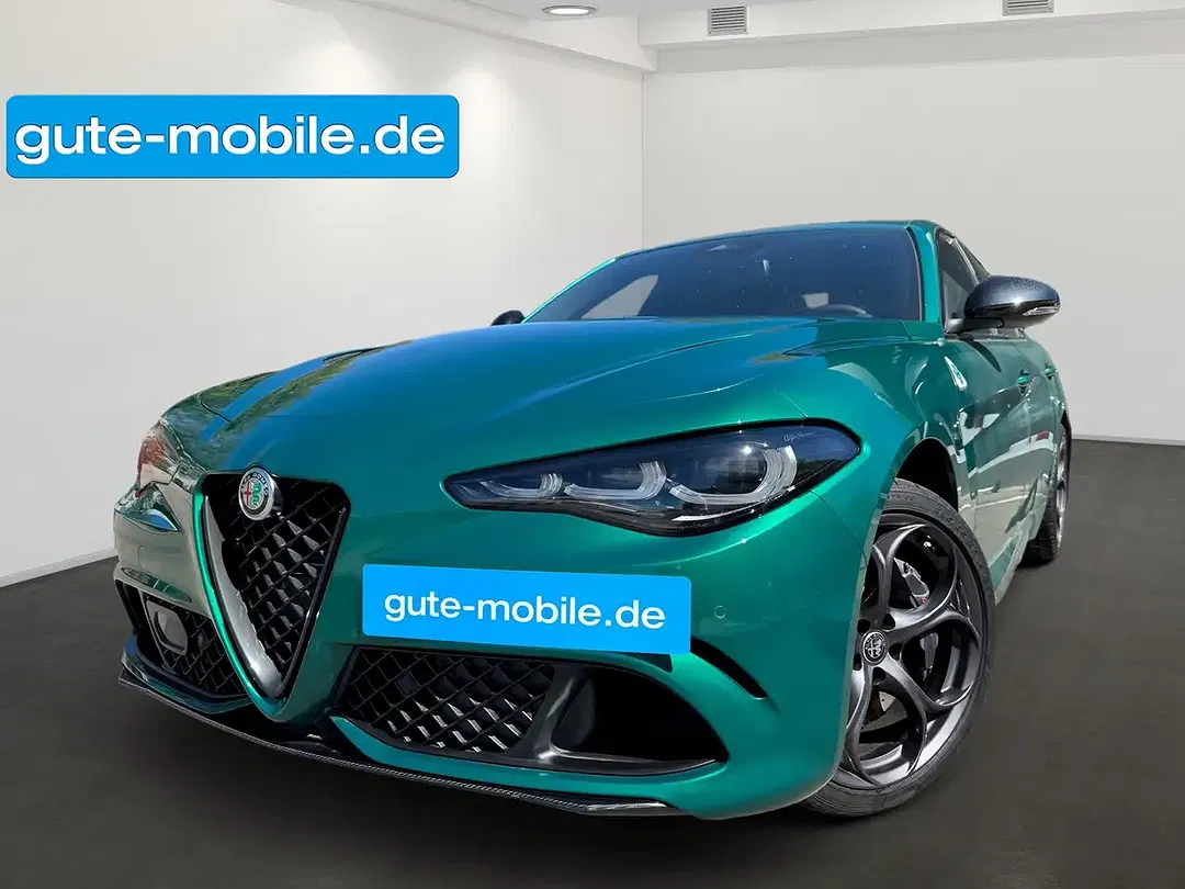 Alfa Romeo Giulia Quadrifoglio - foto 1