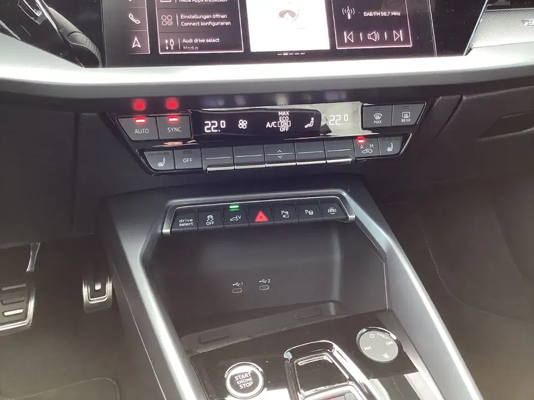 Audi A3 Sportback S line - Thumbnail 13