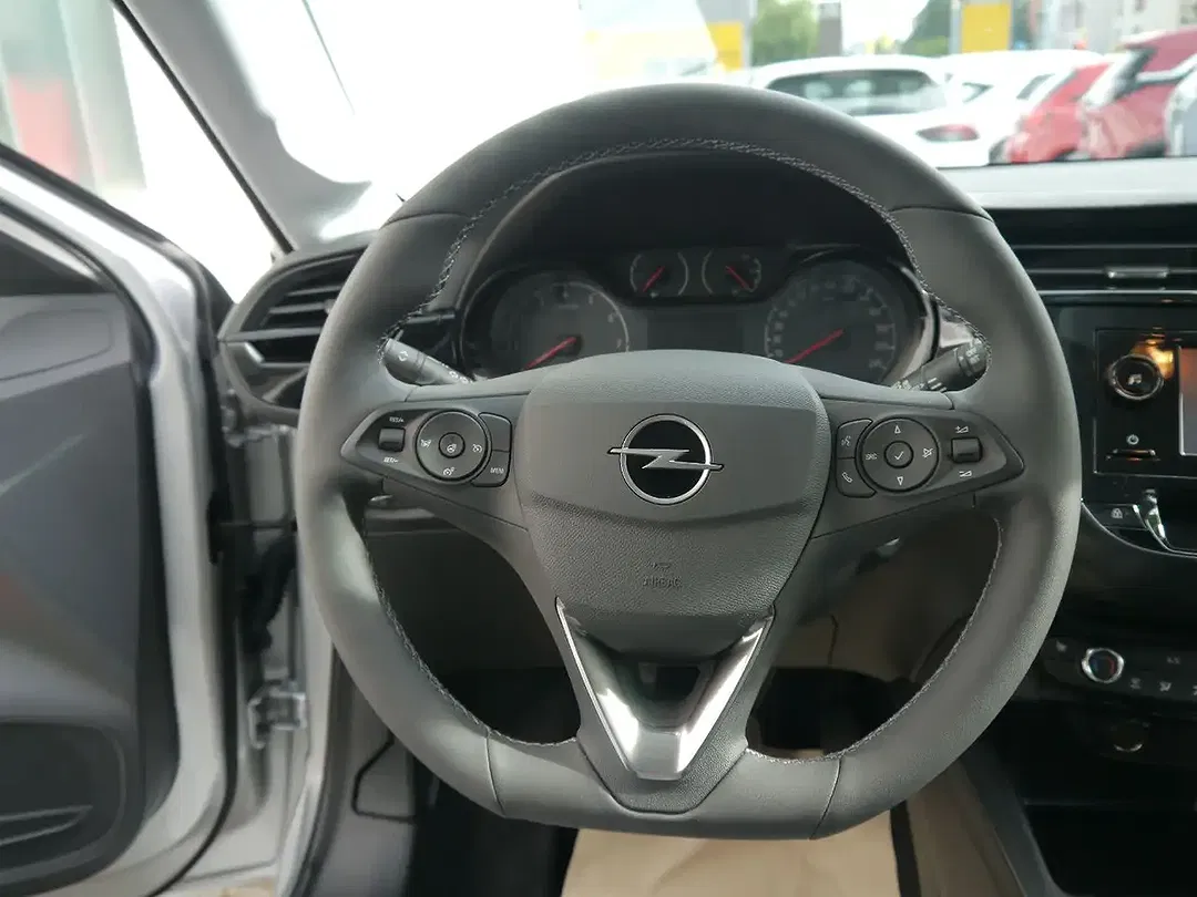 Opel Corsa 1.2 - Thumbnail 4