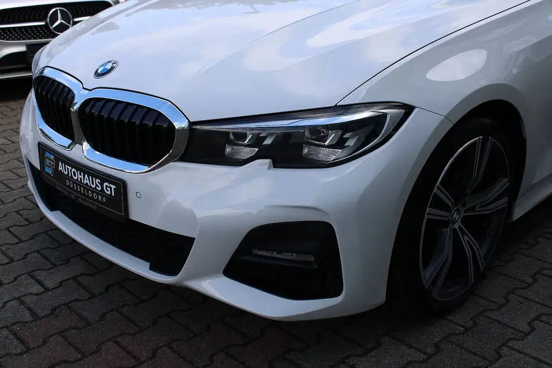 BMW 320 Touring - Thumbnail 8