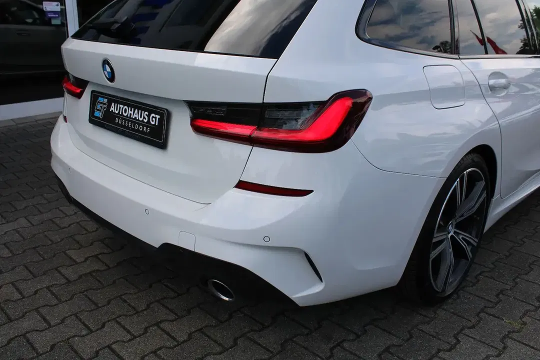 BMW 320 Touring - Thumbnail 9