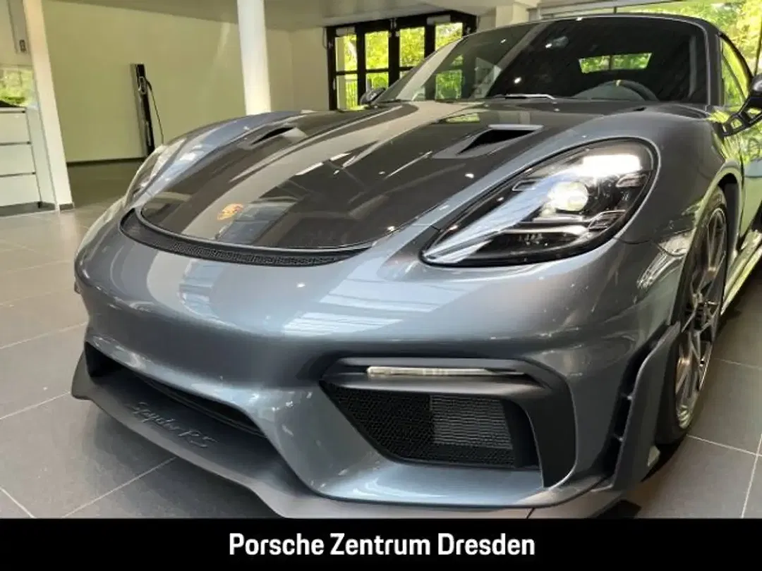 Porsche 718 Spyder RS Weissach Sport Chrono - Thumbnail 12