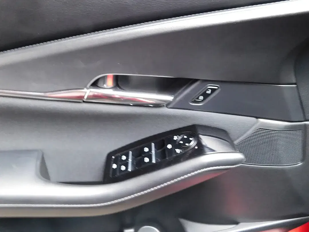 Mazda CX-30 Selection - Thumbnail 10