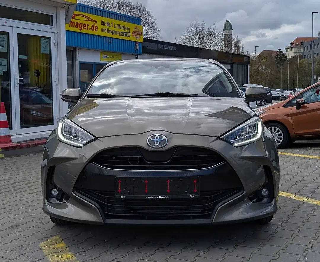 Toyota Yaris 1.5 - foto 2