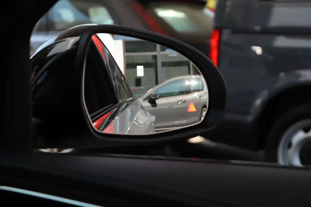 Mercedes-Benz C 180 AMG Line Night - Thumbnail 5