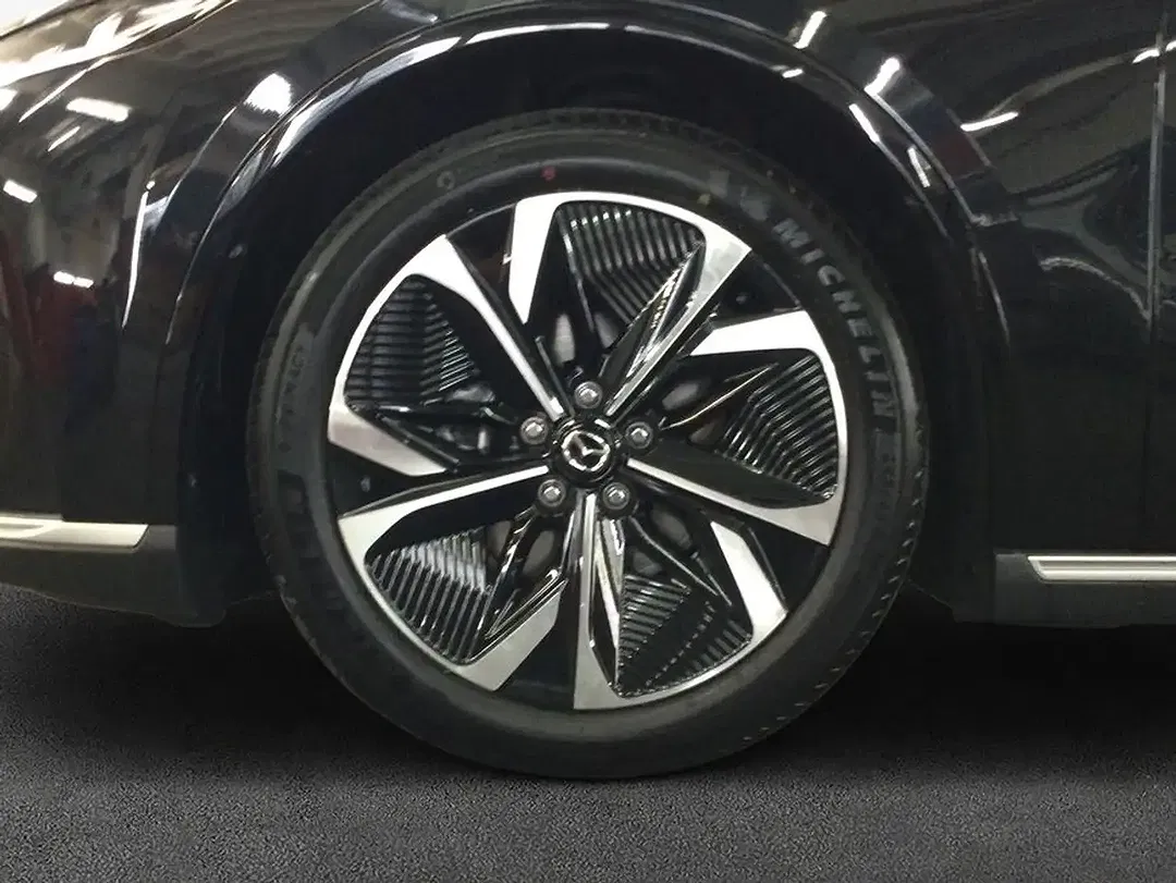 Mazda 6e EV Takumi - Thumbnail 6