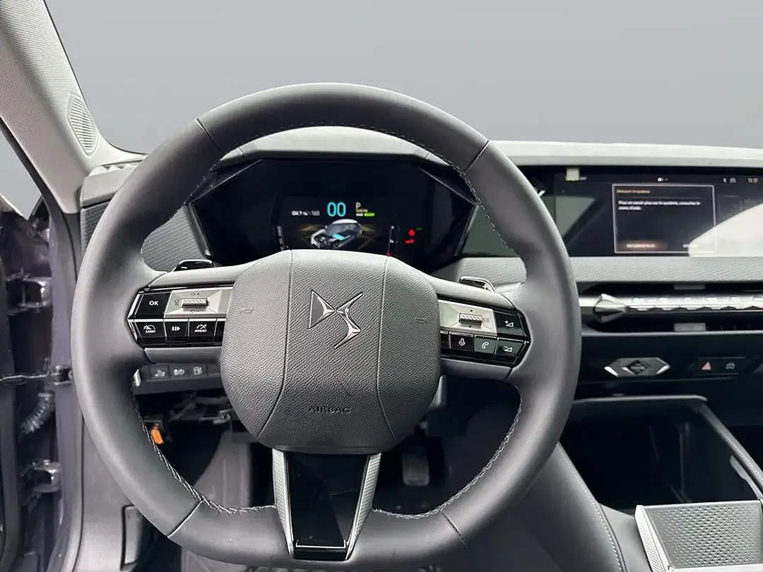 DS Automobiles DS 4 - foto 12