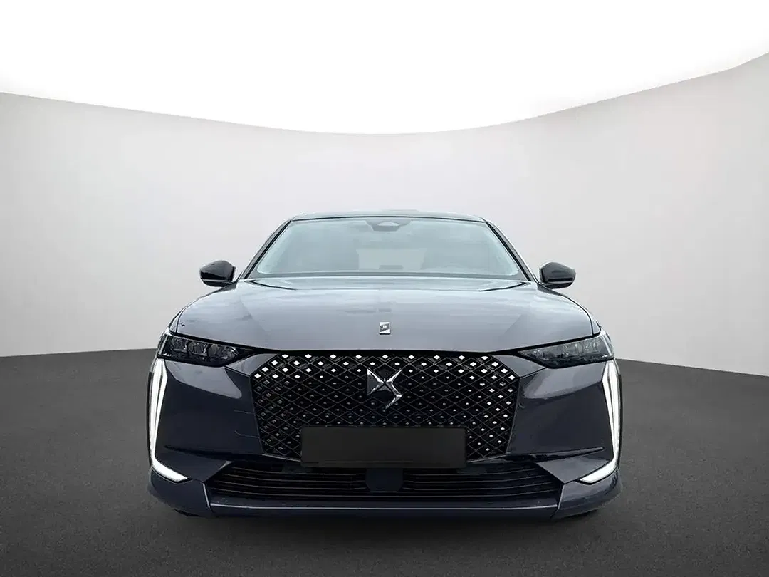 DS Automobiles DS 4 - foto 1