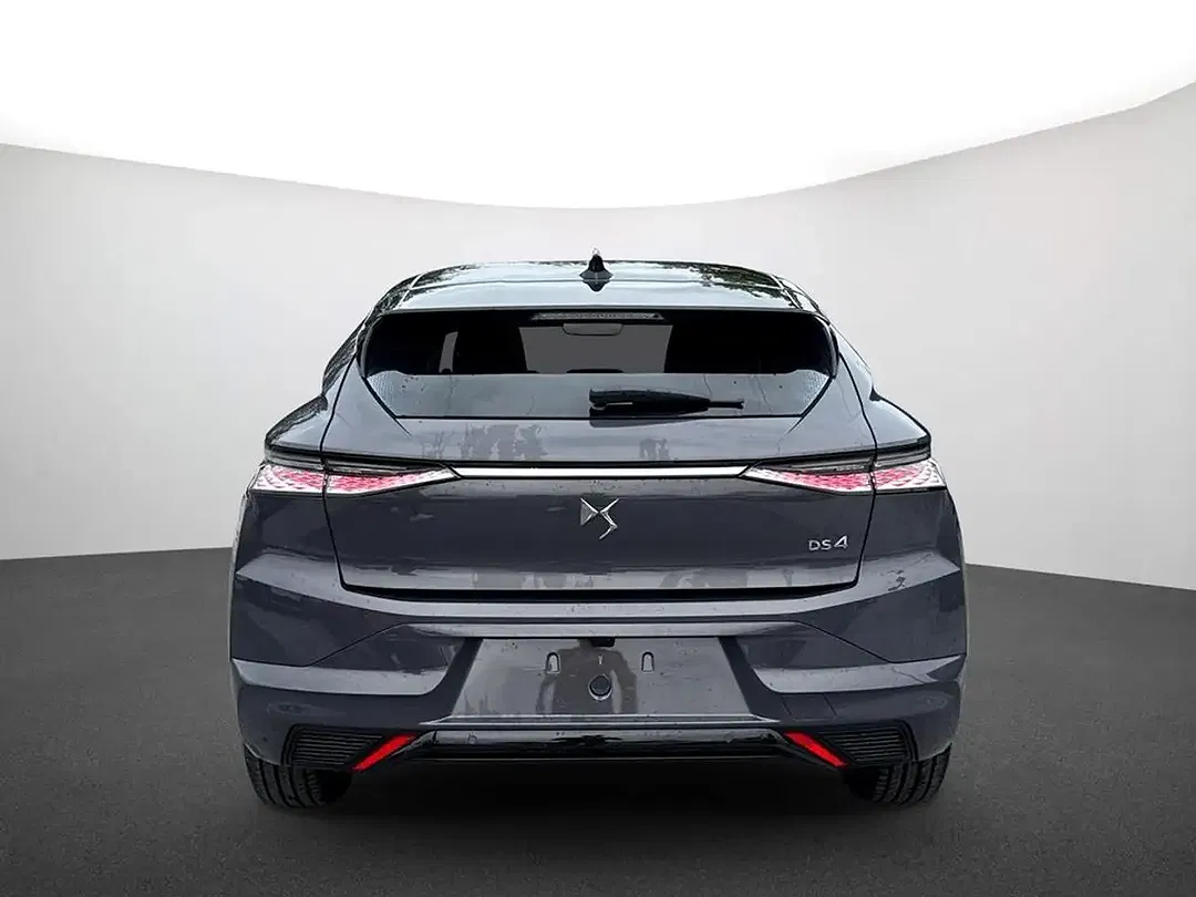 DS Automobiles DS 4 - Thumbnail 3
