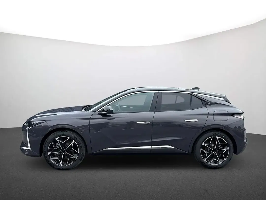 DS Automobiles DS 4 - Thumbnail 4