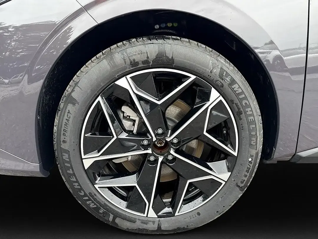 DS Automobiles DS 4 - Thumbnail 7