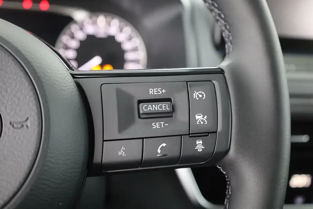 Nissan Qashqai 1.3 DIG-T Acenta - Thumbnail 14