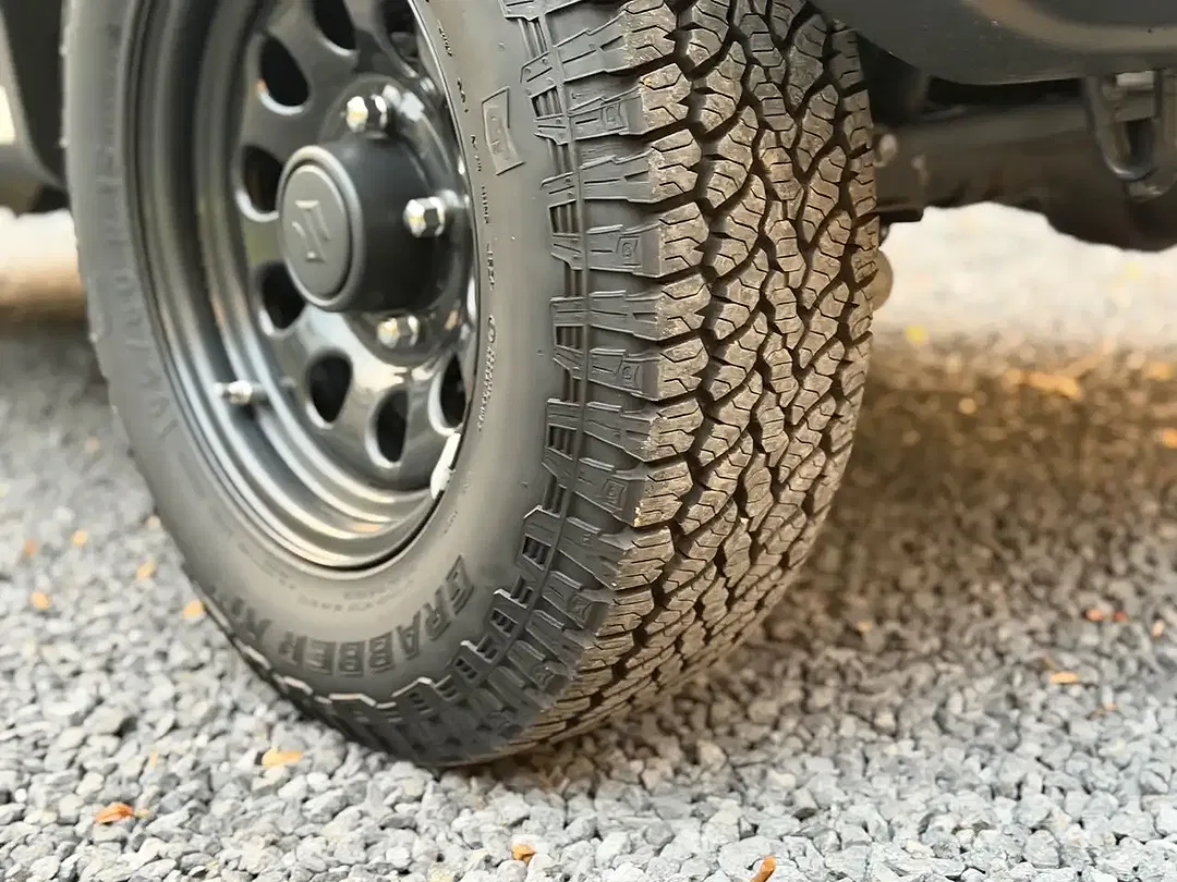 Suzuki Jimny 1.5 AllGrip Comfort - Thumbnail 18