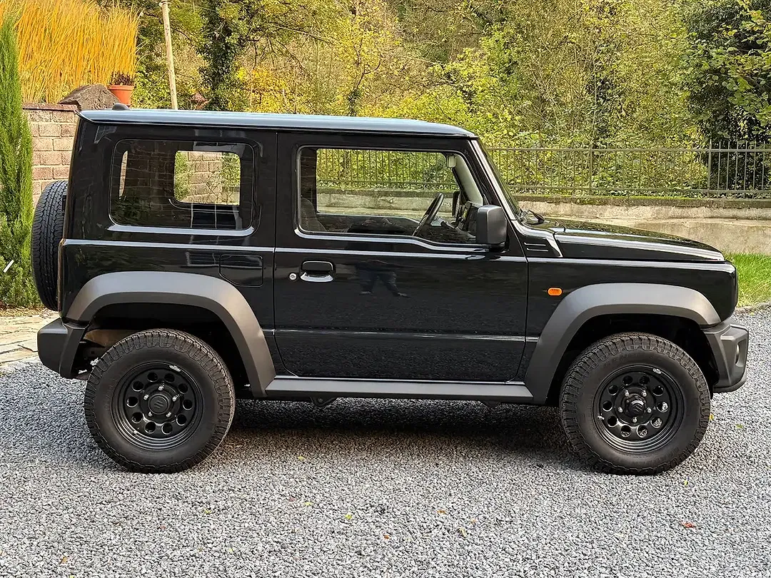 Suzuki Jimny 1.5 AllGrip Comfort - Thumbnail 3