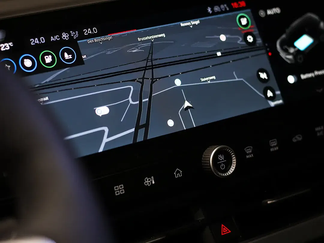 Jeep Compass Altitude - Thumbnail 15