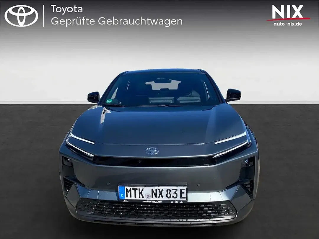Toyota C-HR Lounge - Thumbnail 5