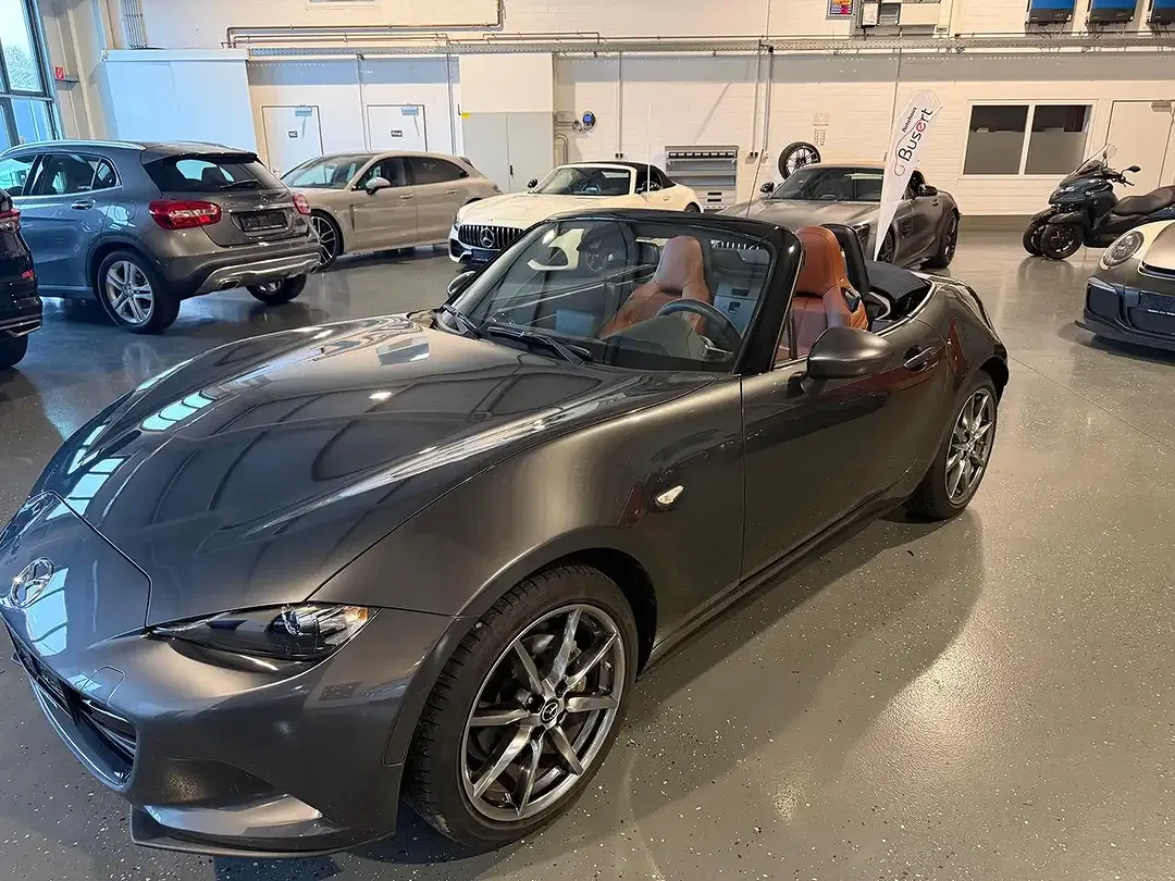 Mazda MX-5 - Thumbnail 10