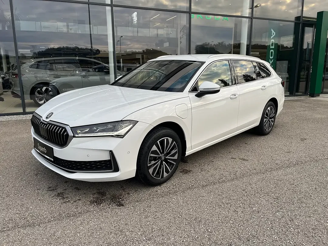 Skoda Superb iV TSI DSG Selection - Afbeelding 1