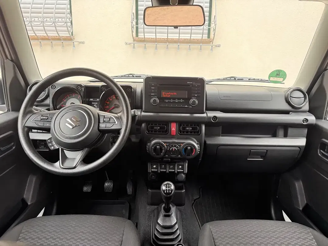 Suzuki Jimny 4x4 - Thumbnail 14