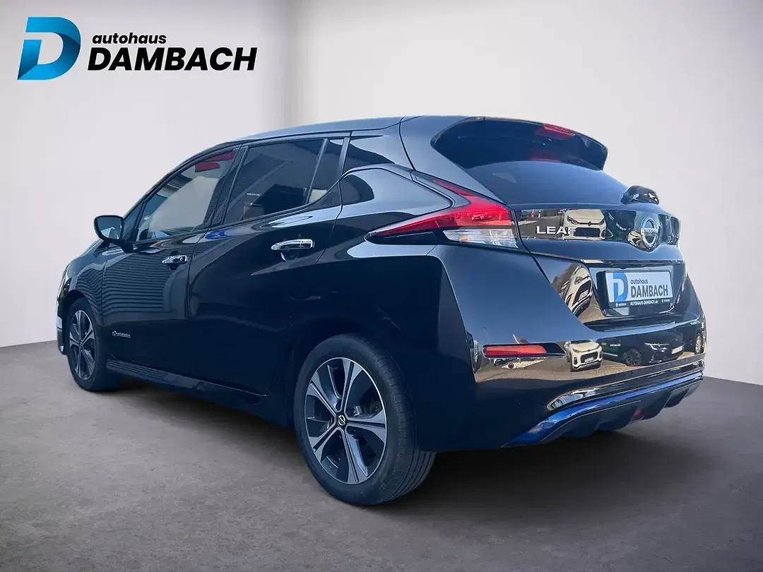 Nissan Leaf Tekna - Thumbnail 4