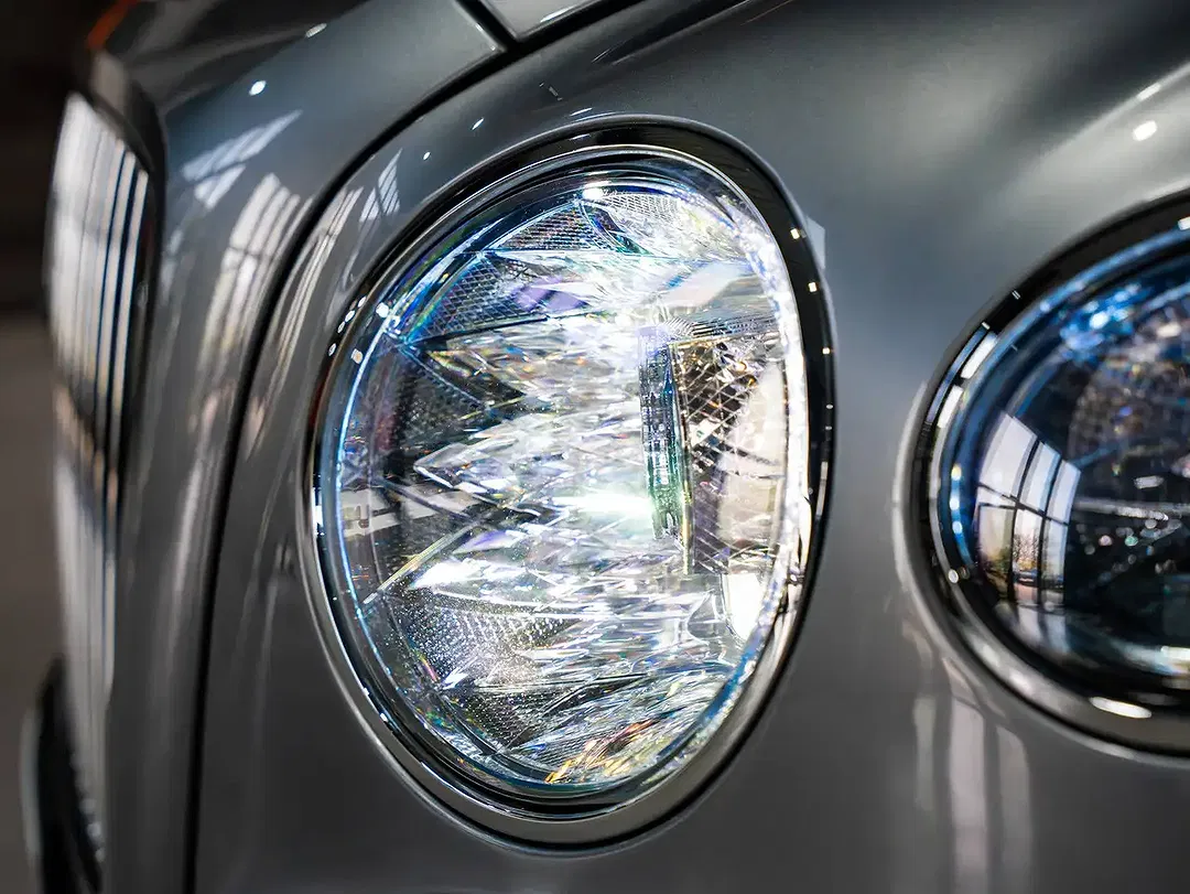 Bentley Flying Spur 4.0 4.0 V8 Bi-Turbo Mulliner - Thumbnail 8