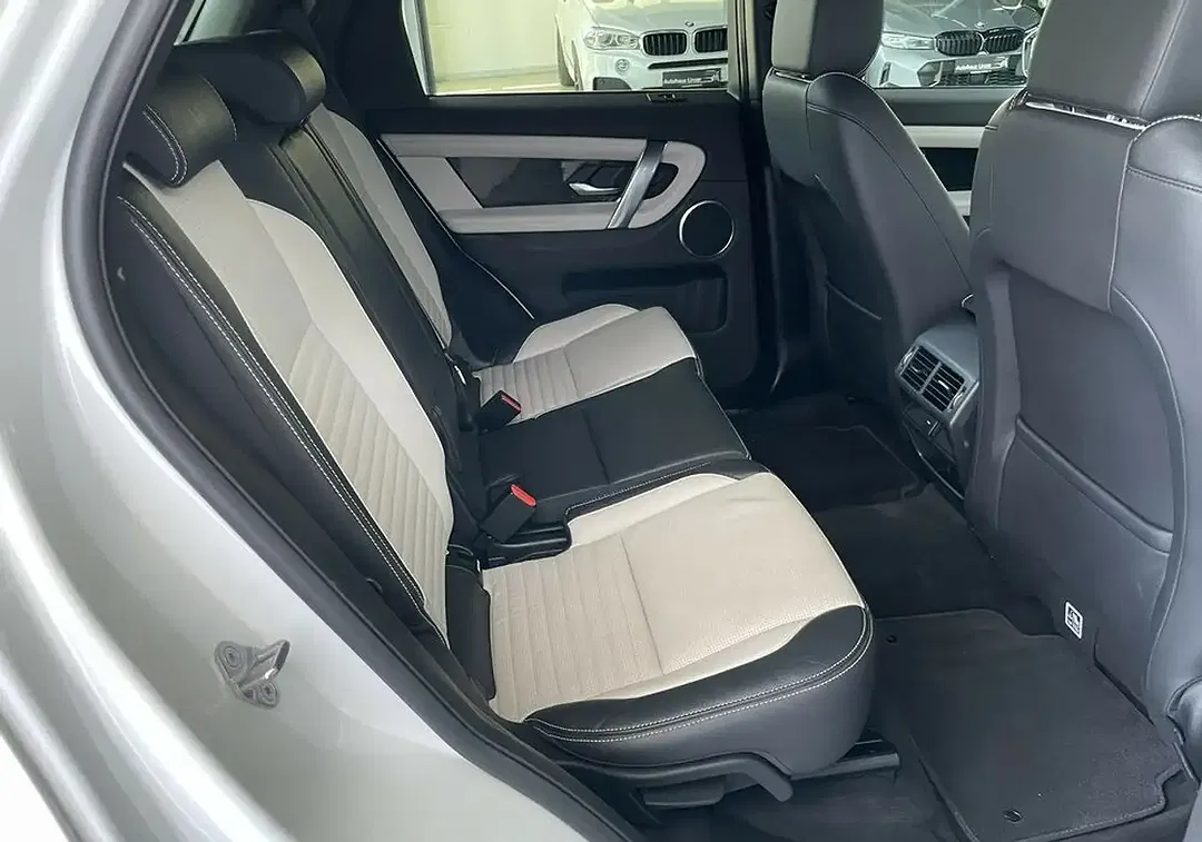 Land Rover Discovery Sport 4x4 R-Dynamic - Thumbnail 10