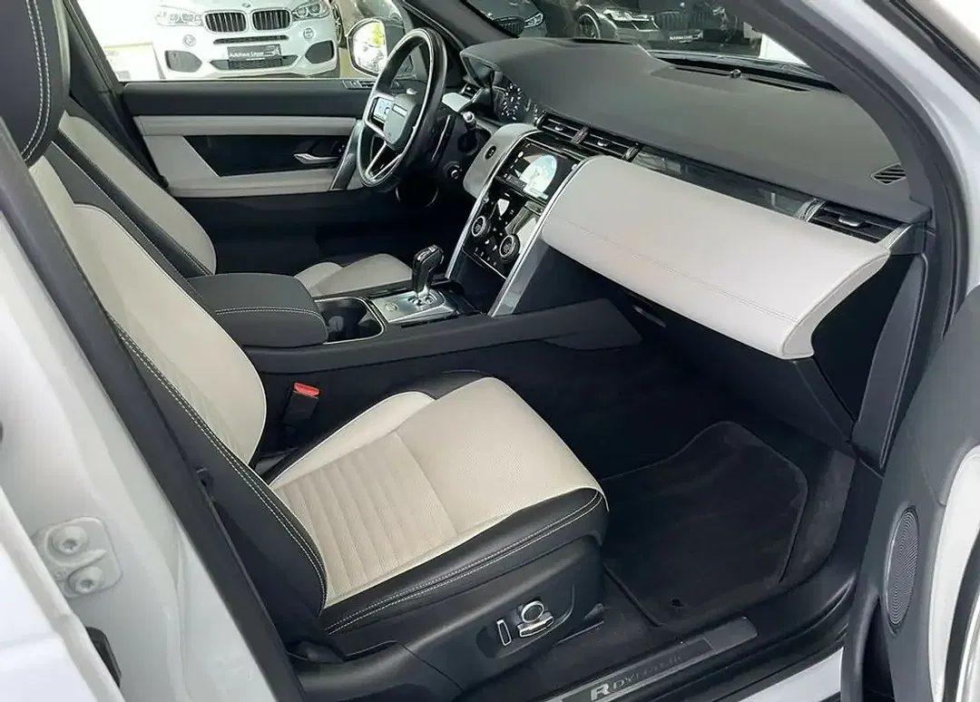Land Rover Discovery Sport 4x4 R-Dynamic - Thumbnail 11