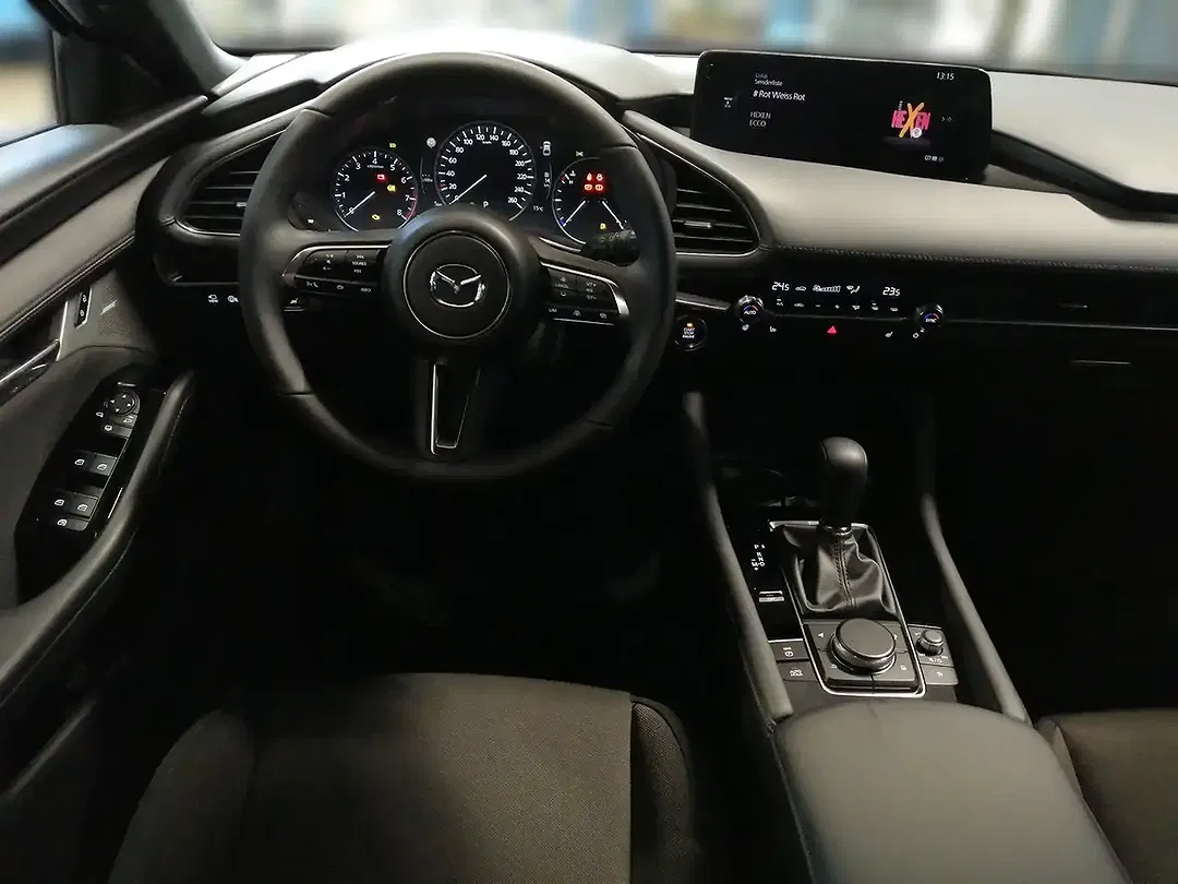 Mazda 3 Exclusive-Line - Thumbnail 9