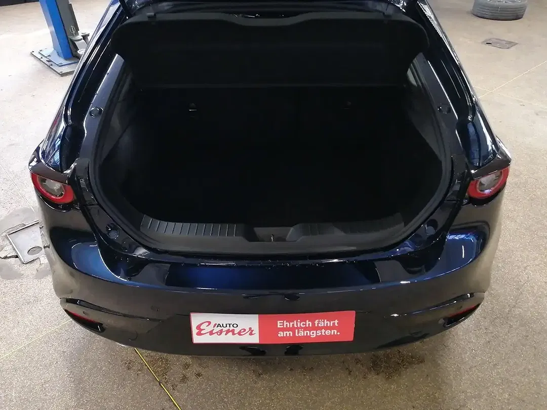 Mazda 3 Exclusive-Line - Thumbnail 11