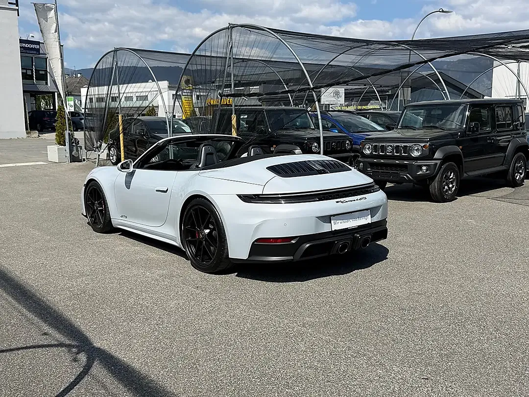 Porsche 911 PDK Carrera 4 Cabriolet GTS - Thumbnail 33