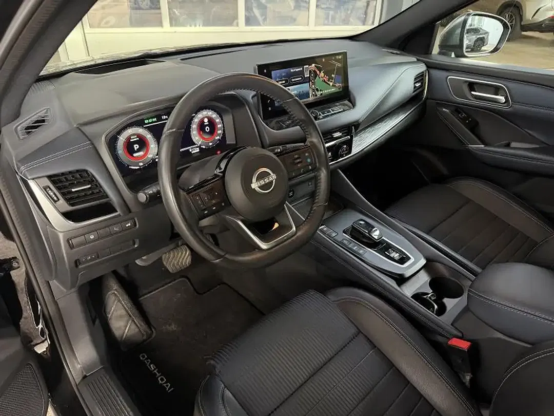 Nissan Qashqai Tekna Design - Thumbnail 7