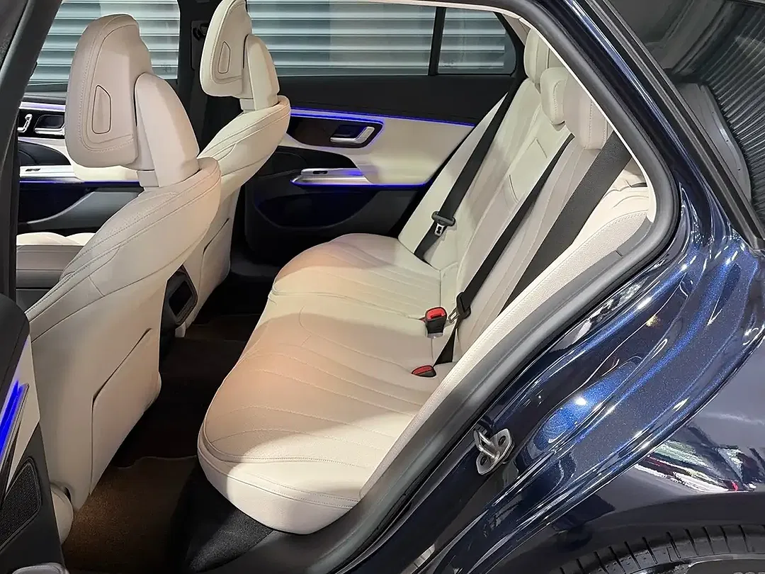 Mercedes-Benz E 200 Avantgarde - Thumbnail 13