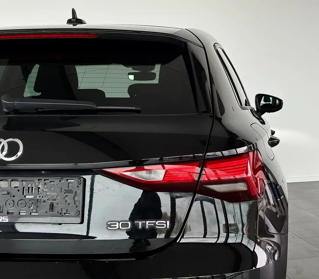 Audi A3 30 TFSI Sportback - Thumbnail 12
