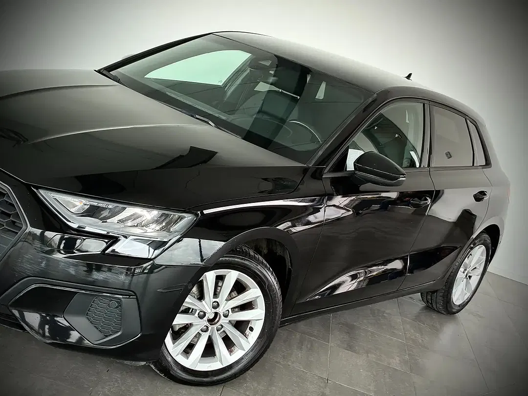 Audi A3 30 TFSI Sportback - Thumbnail 3