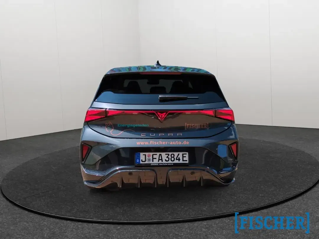 CUPRA Born - Thumbnail 5