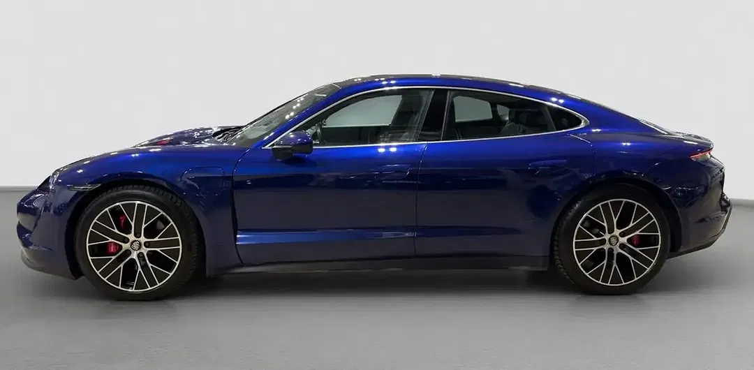 Porsche Taycan 4 S - Thumbnail 9